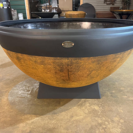 The Onyx Edge 37.5 Inch Fire Pit