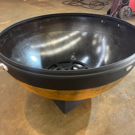 The Onyx Edge 37.5 Inch Fire Pit